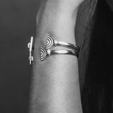 Vakadzi Wire Cuff in 18ct Gold by Patrick Mavros